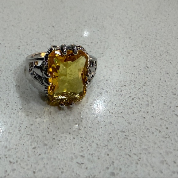 Radiant Yellow and Silver Tone Women's Ring - Picture 4 of 7